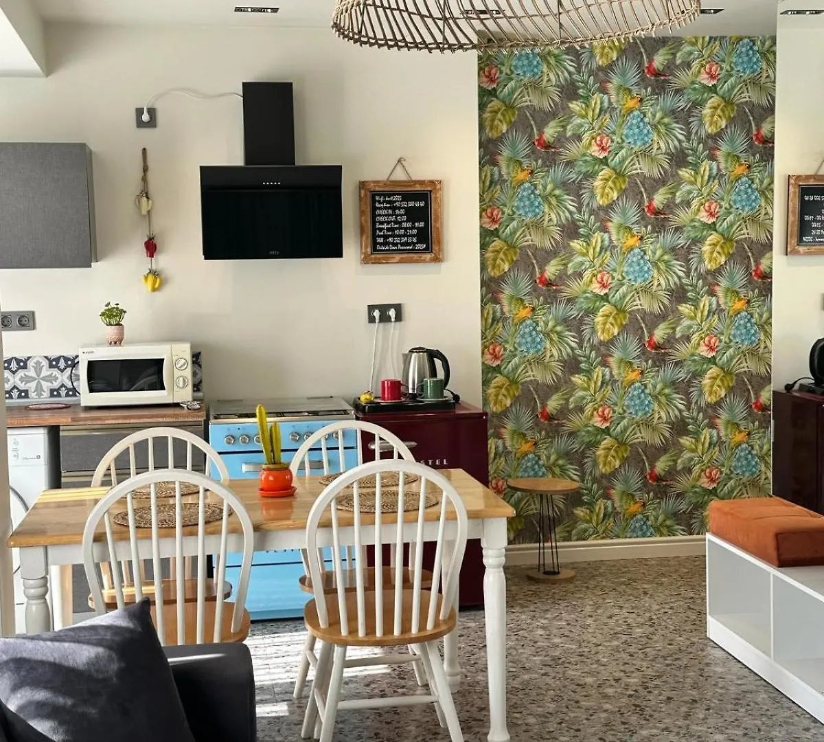 Wolf Suites Antalya 0*,  Türkei