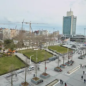  Apartment Taksim Square Apartment, Great View, Luxury Turkey