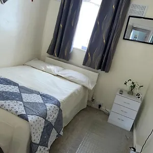  Homestay Single With Smart Tv United Kingdom
