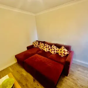  Apartment 3 Bed Sky Se15 Peckham United Kingdom