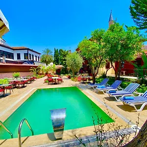 Necip Bey Konagi Homestay