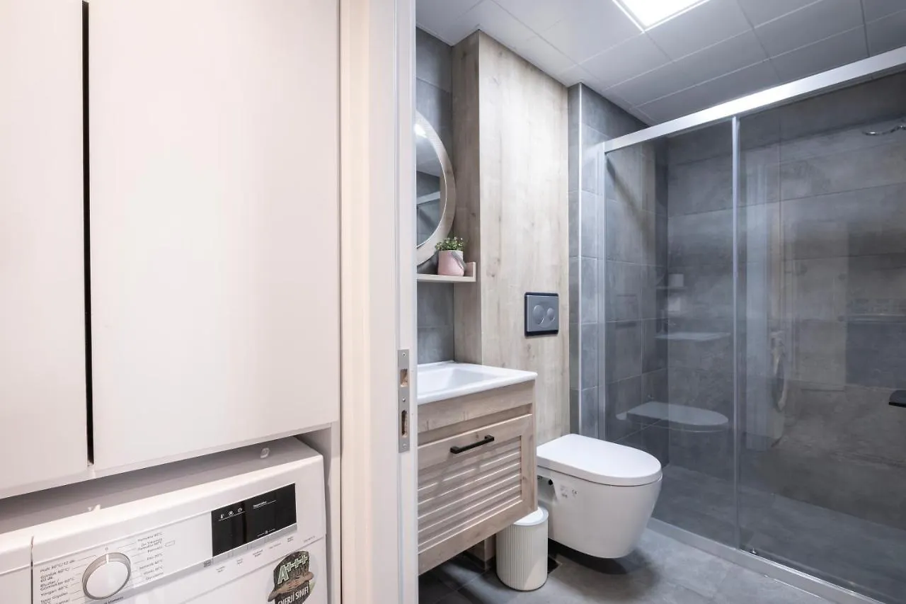 Wolf Suites Antalya Apartment