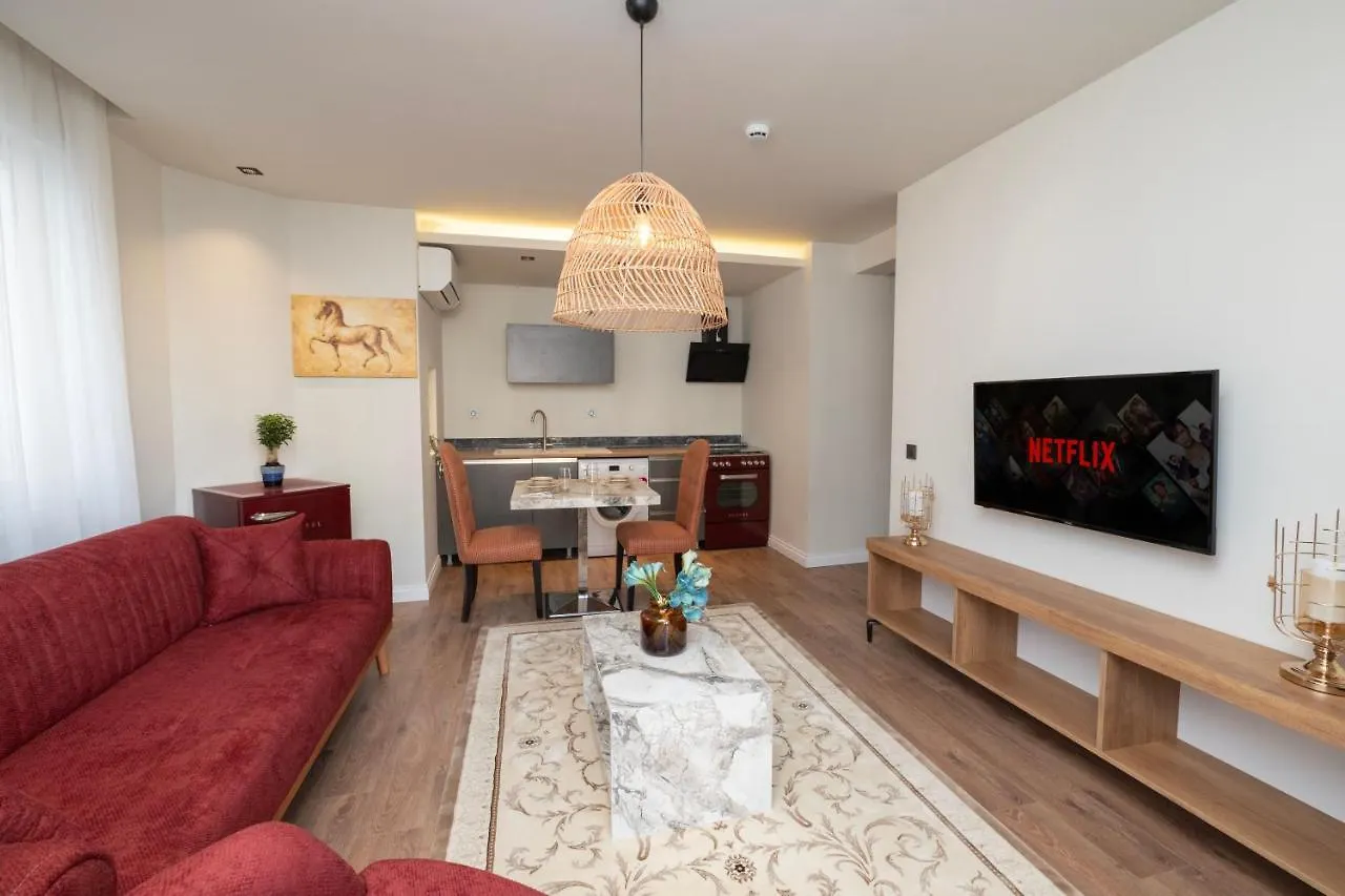 Wolf Suites Antalya Apartment