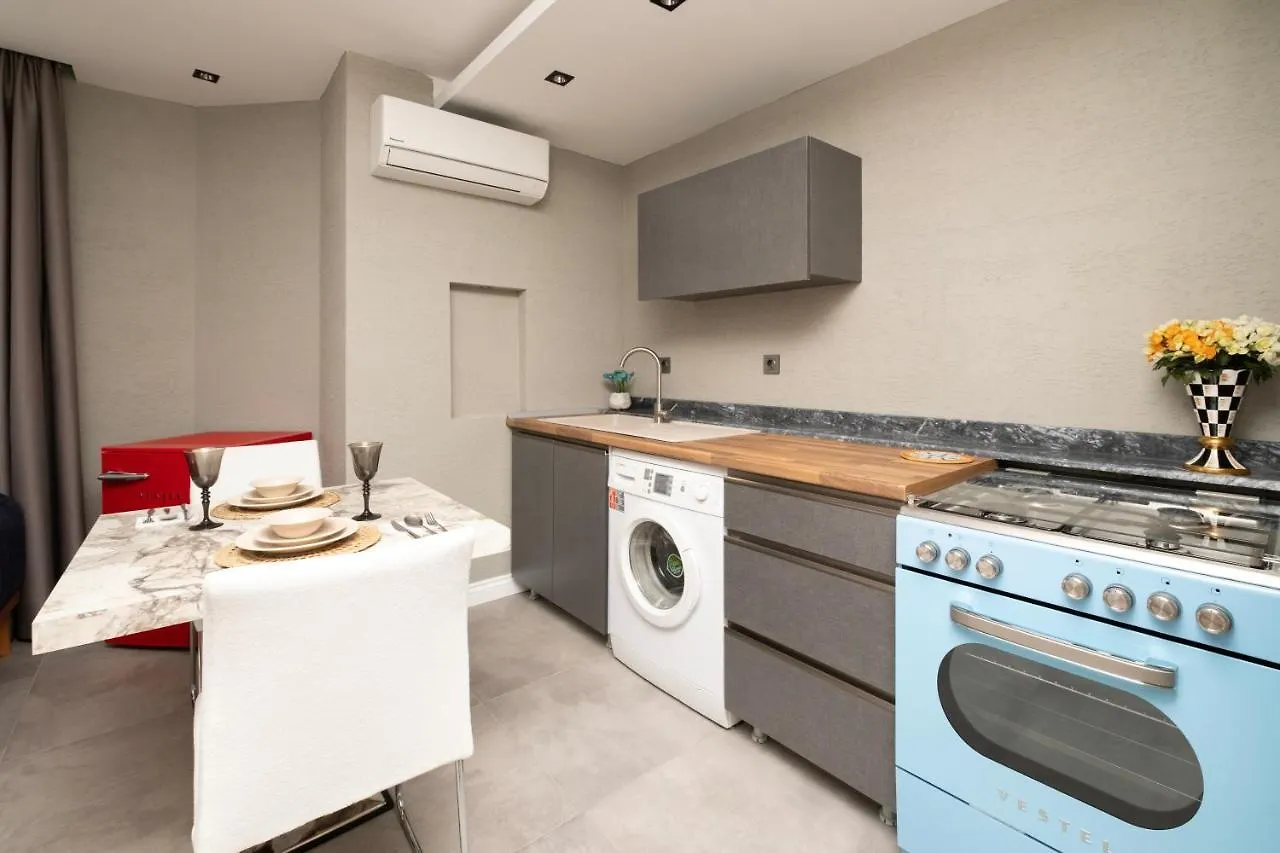 Wolf Suites Antalya Apartment