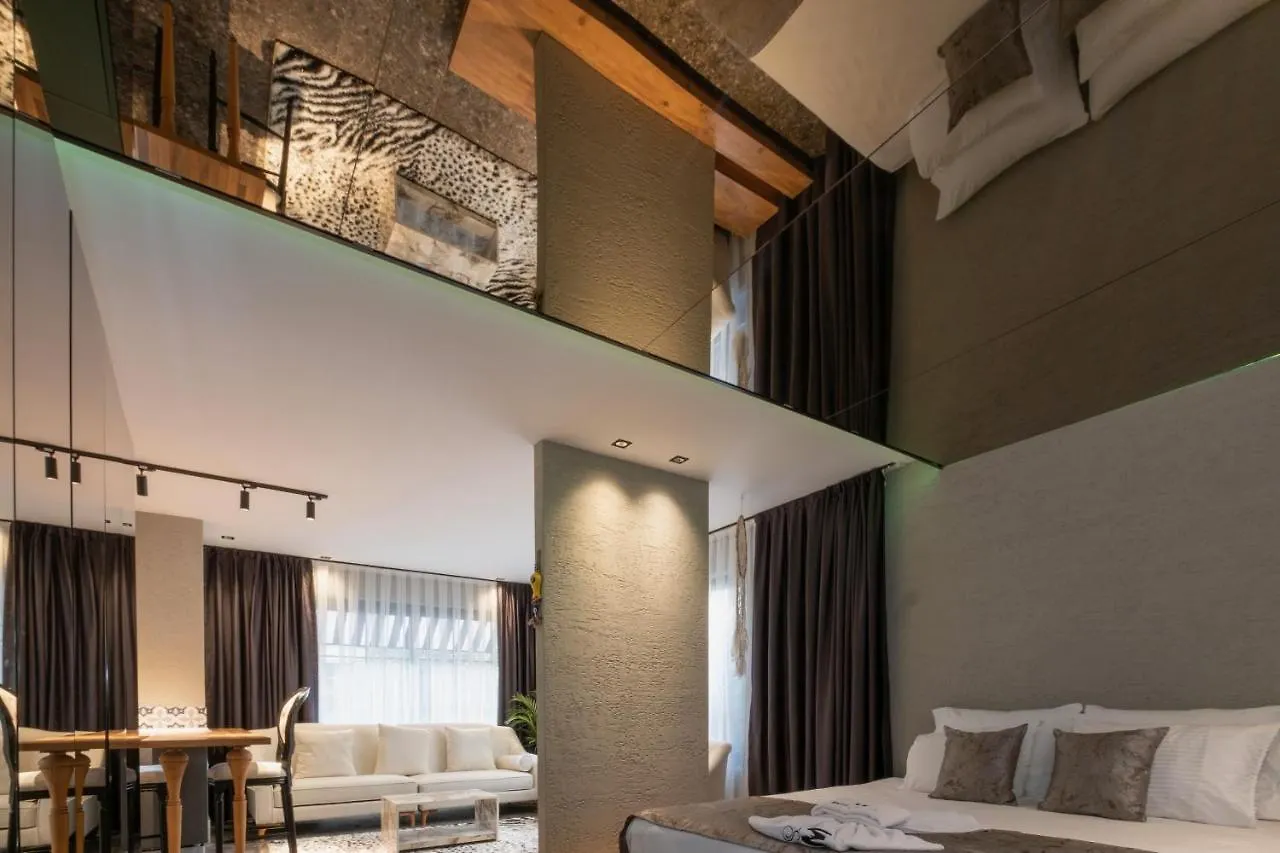 Wolf Suites Antalya