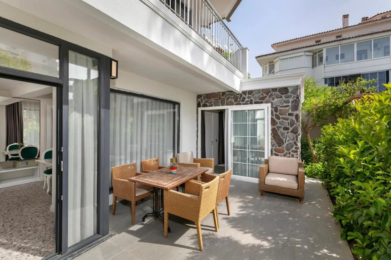 Wolf Suites Antalya Apartment